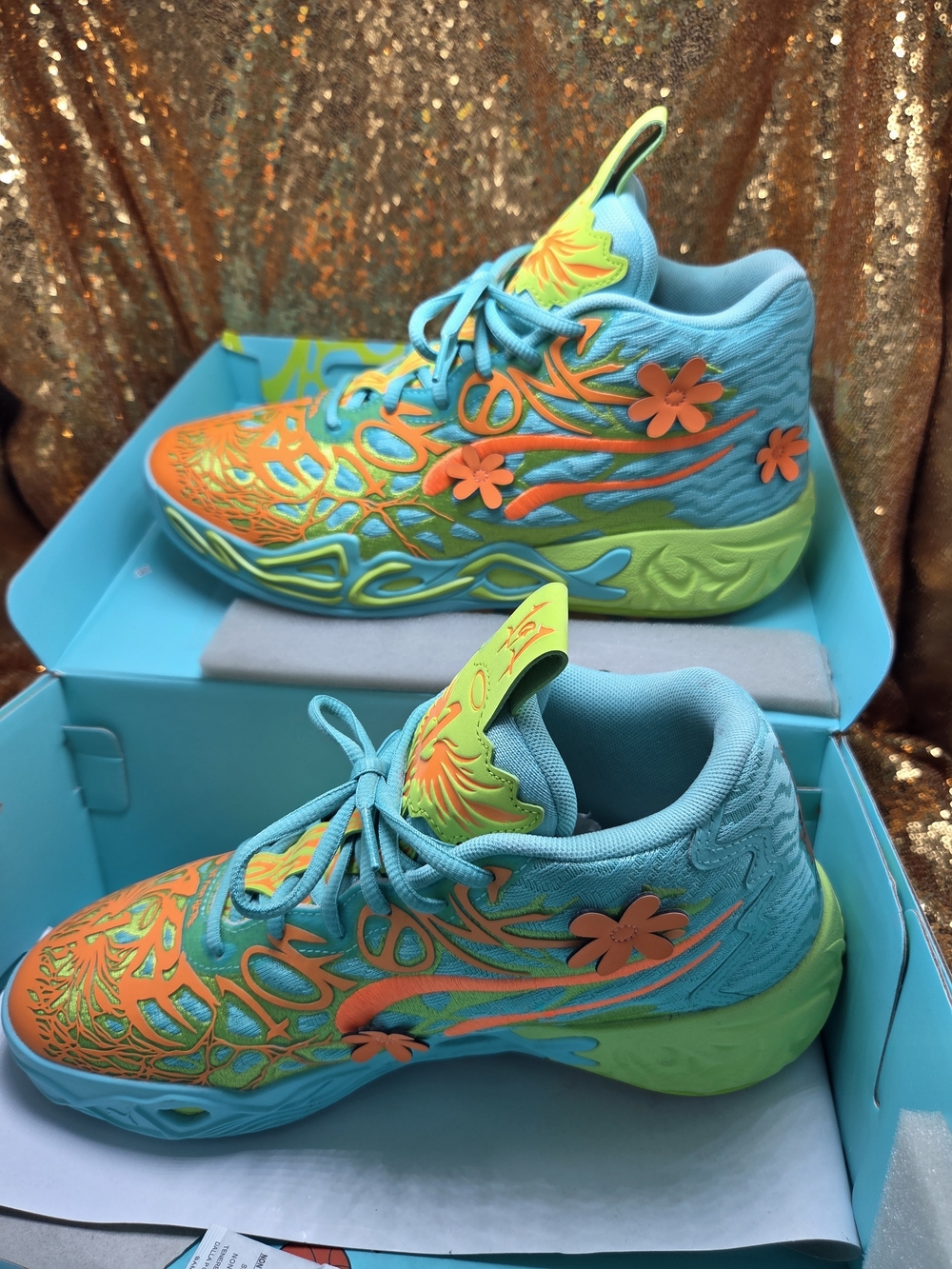 Puma Scooby-Doo Collector Box - Turquoise & Lime Accents - Picture 7 of 11